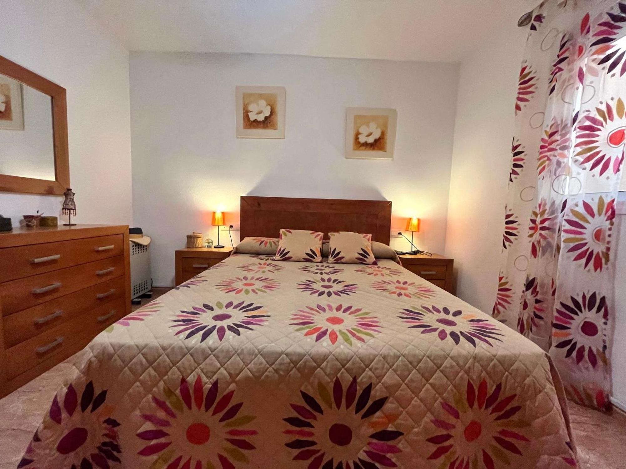 Amplio De 3 Con Piscina, Pista De Padel, Futbol Y Garaje Cubierto 2 Coches En Altas Entinas Apartment Almerimar